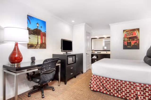 Standard Room, 1 Queen Bed with Sofa bed, Non Smoking