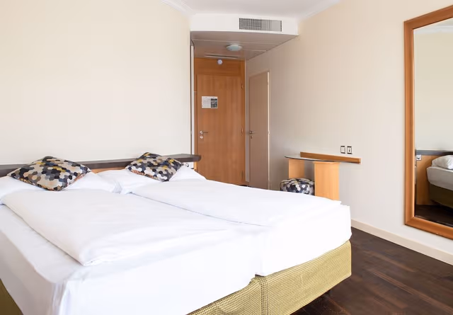 Superior Double or Twin Room, Balcony, Lake View