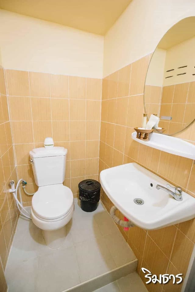 Cottage Fan Room