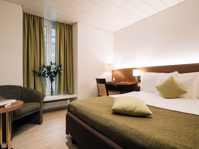 Single Room (Simple)