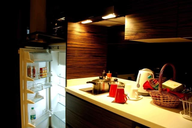 One Bedroom Apartment