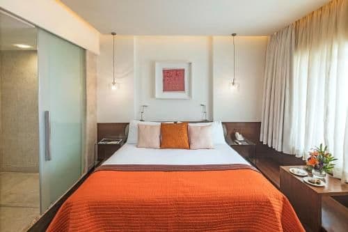 Luxury King Room