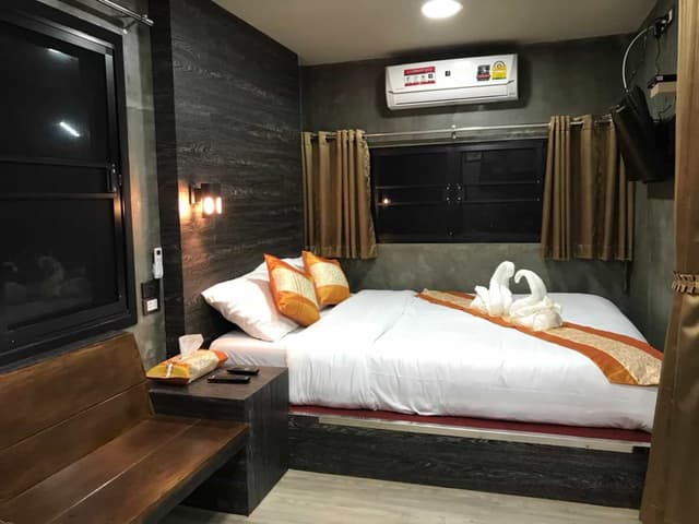 Double Bedroom Container