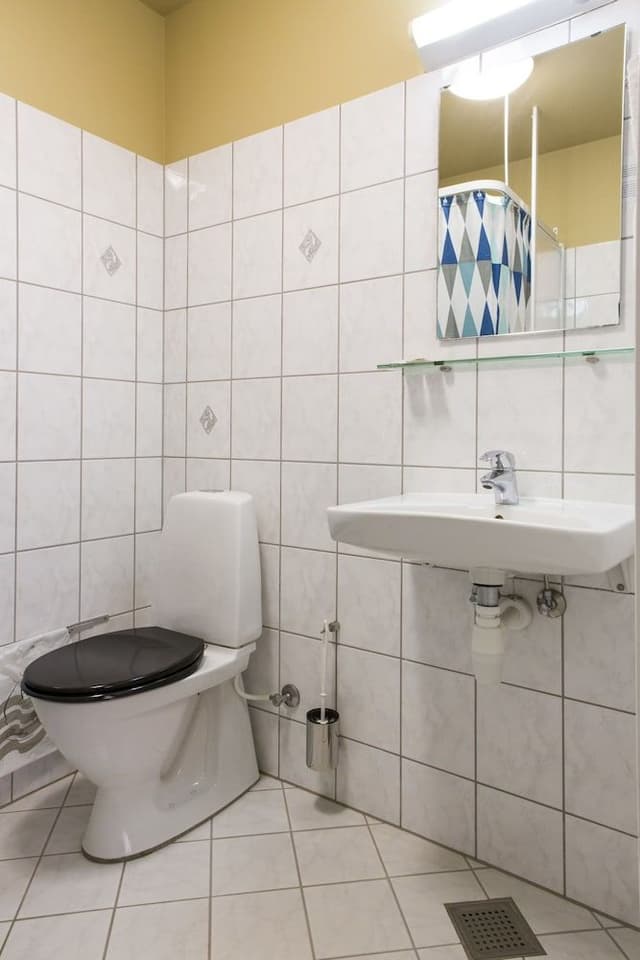 Classic Triple Room, Private Bathroom