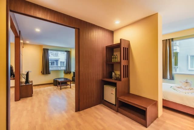Family Suite - Pool View