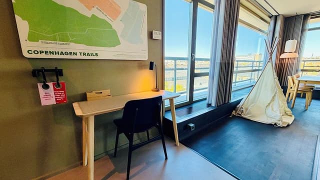 Suite with balcony