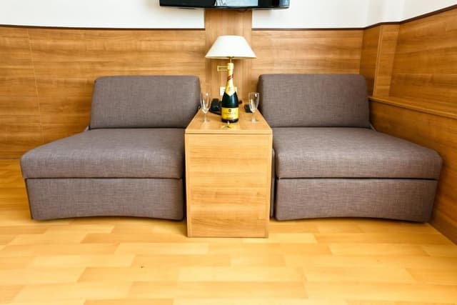 Comfort Family Room with City view