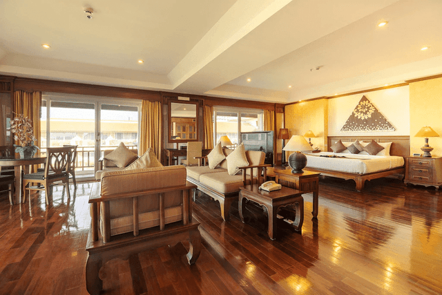 Executive Suite Seaview