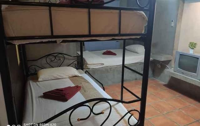 2 Bedroom Apartment For 6