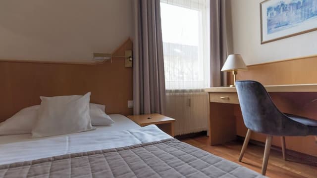 Single Room, Courtyard View
