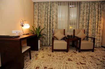 Panda Prince Hotel South Railway Station Branch Panda Prince Hotel South Railway Station Branch