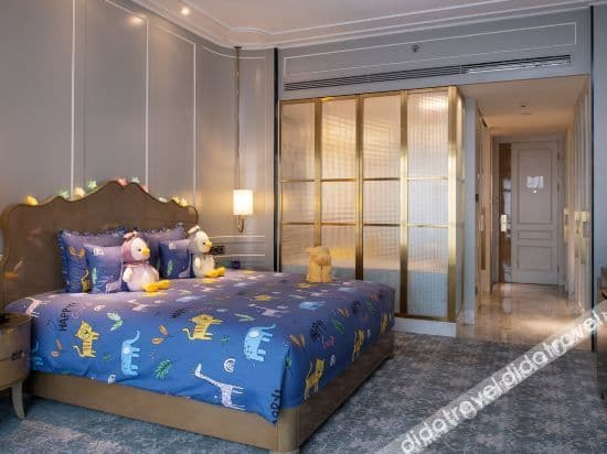 Parent-child Suite