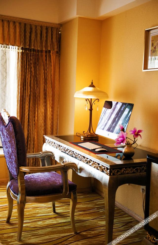 Continental Style Queen Room