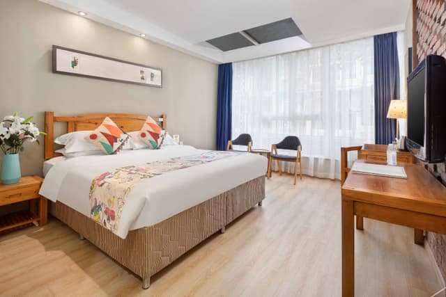 Sunshine Double Room
