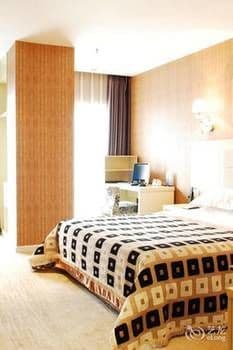 Homeinn · neo Hotel (Chengdu Eastern Suburb Memory University of Technology) Homeinn · neo Hotel (Chengdu Eastern Suburb Memory University of Technology)