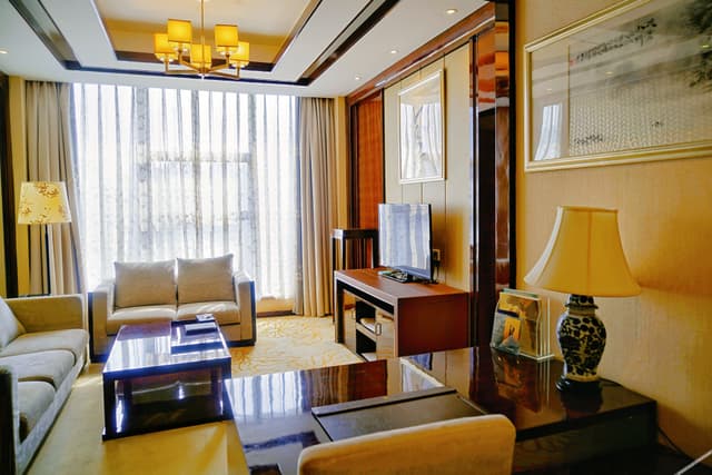 Executive Suite