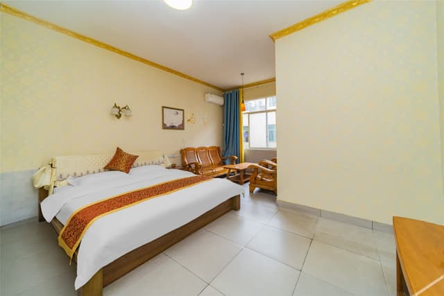 Elegant Residence Business Double Bed Room