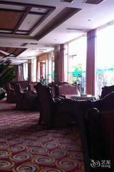 Chengdu Meicheng Hotel (Huayang Haichang Polar Ocean Park) Chengdu Meicheng Hotel (Huayang Haichang Polar Ocean Park)