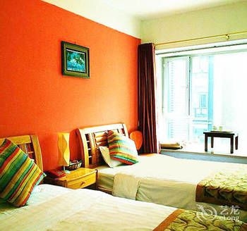 เอ พลัส อพอลโล คอมเมอร์เชียล โฮเทล (A+ Apollo Commercial Hotel)4