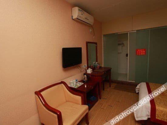 Business Standard Room