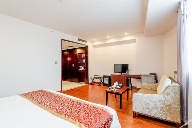 Deluxe Single Room