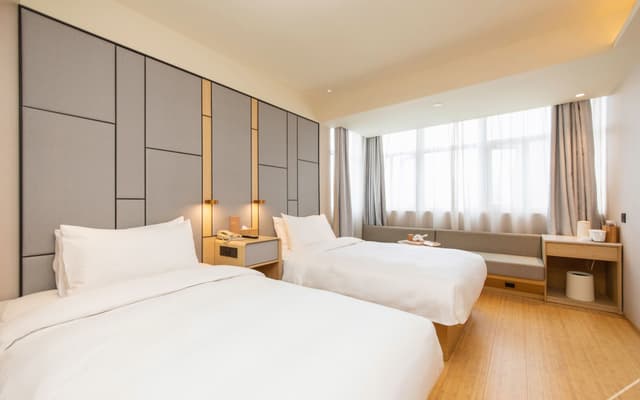 2-bed Room