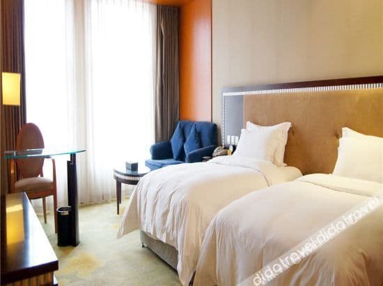 Superior 2-bed Room
