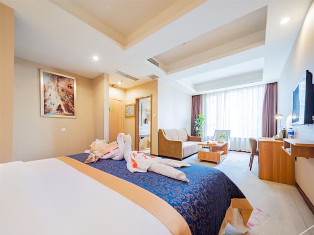 Executive Suite