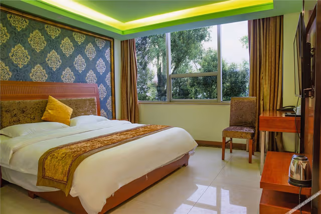 Cozy Double Room