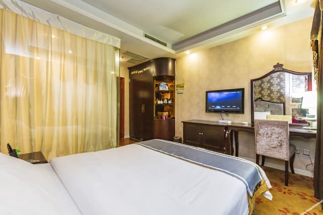 Comfy Double Room