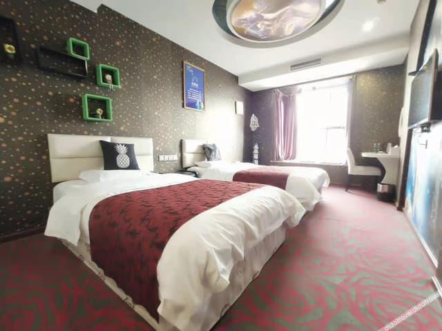 Deluxe Room (2 beds)
