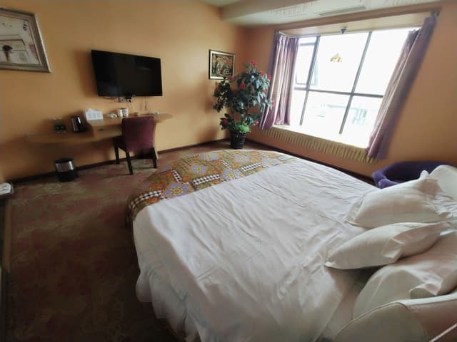 Guestroom (Double Bed)