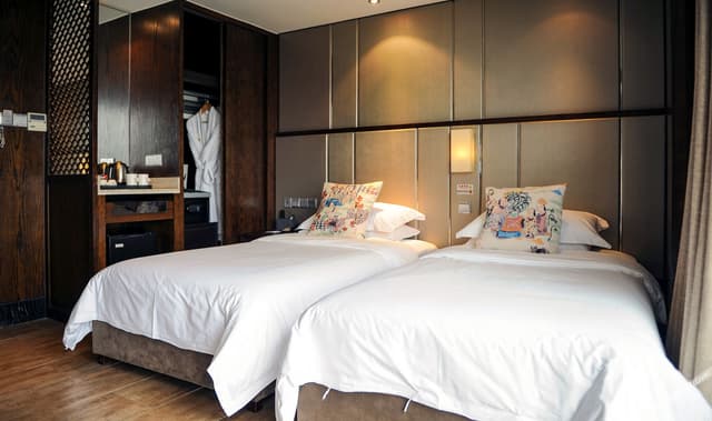 Discount Twin Room