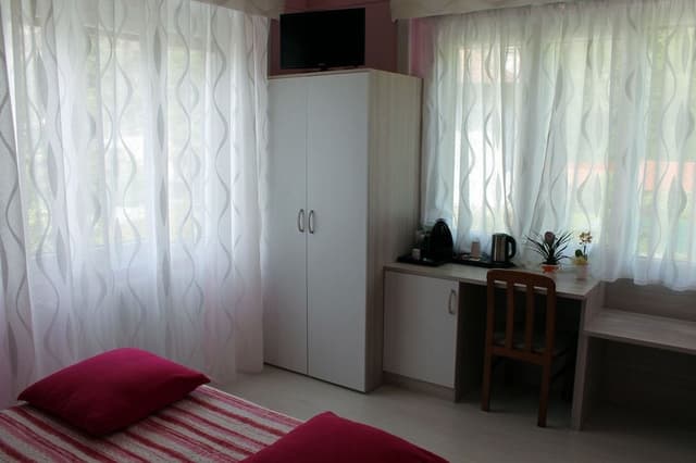Double Room, Air conditioning