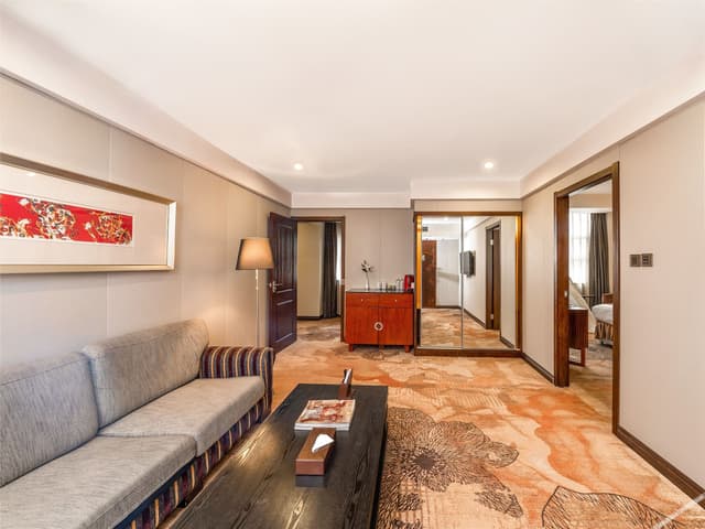 Executive Suite