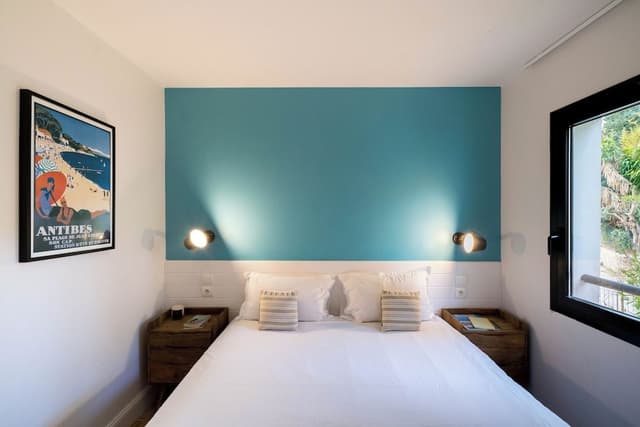 Apartment 2-4 persons, Garden View Balcony, Upper Floor