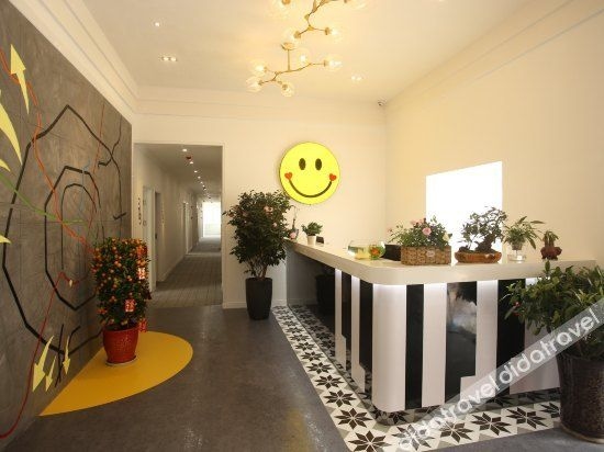 Smile Face Lane Long Time No See Yonth Hostle (Chengdu Wuhou Temple Commercial Area)0