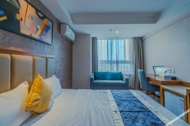 Cozy Double Room