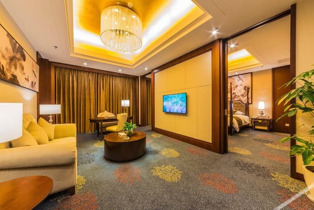 Executive Suite
