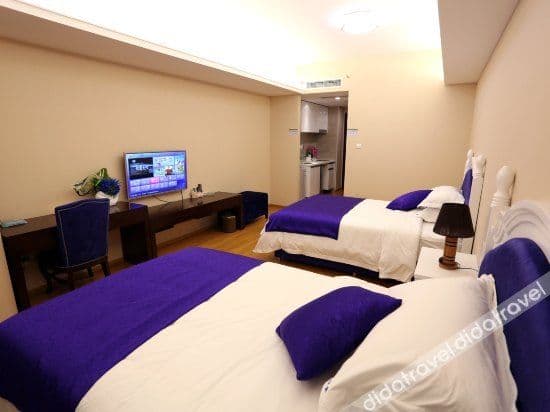 Queen Room