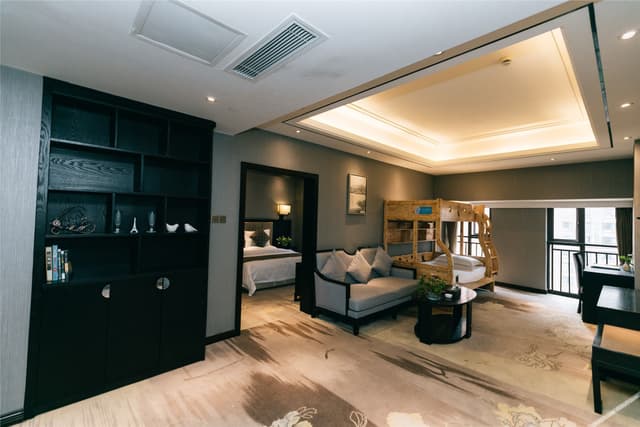Family Suite