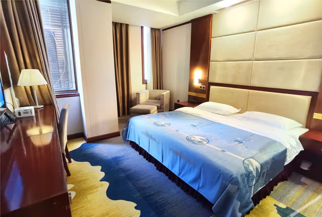 Elegant Family Suite