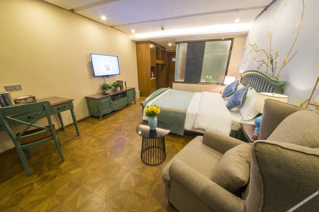 Garden-style Double Room