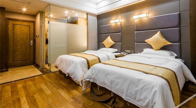 Panoramic Twin Room