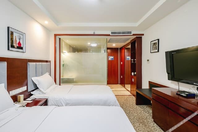Business Standard Room