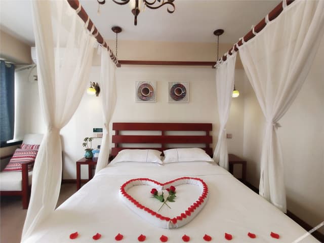Guestroom (Queen bed)