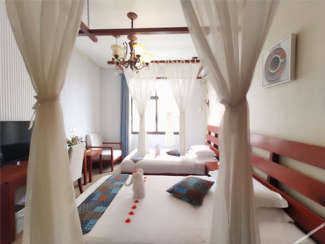 Guestroom (2 beds)