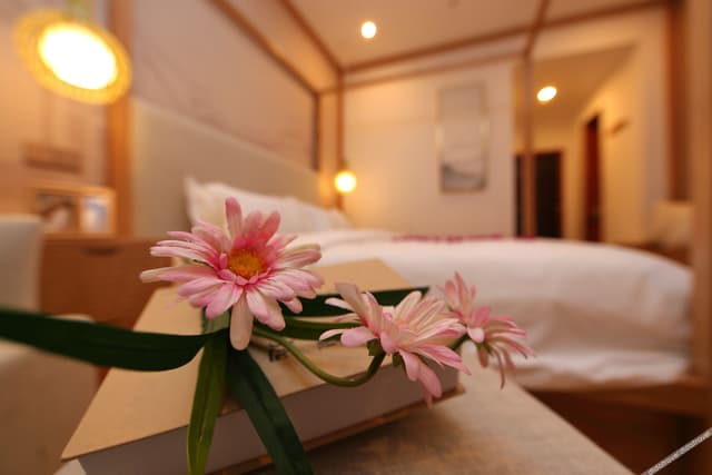 Guestroom (Queen bed)