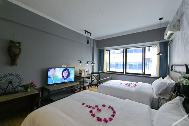Guestroom (2 beds)