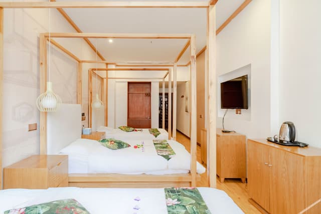 Guestroom - Triple Occupancy